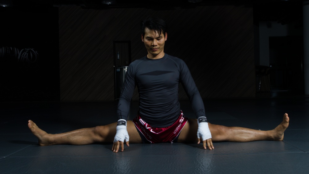 Essential Stretches For Beginner MMA Practitioners